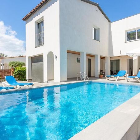 Goldhome - New House With Private Heated Pool, Parking, Wifi, Games Room Empuriabrava Dış mekan fotoğraf