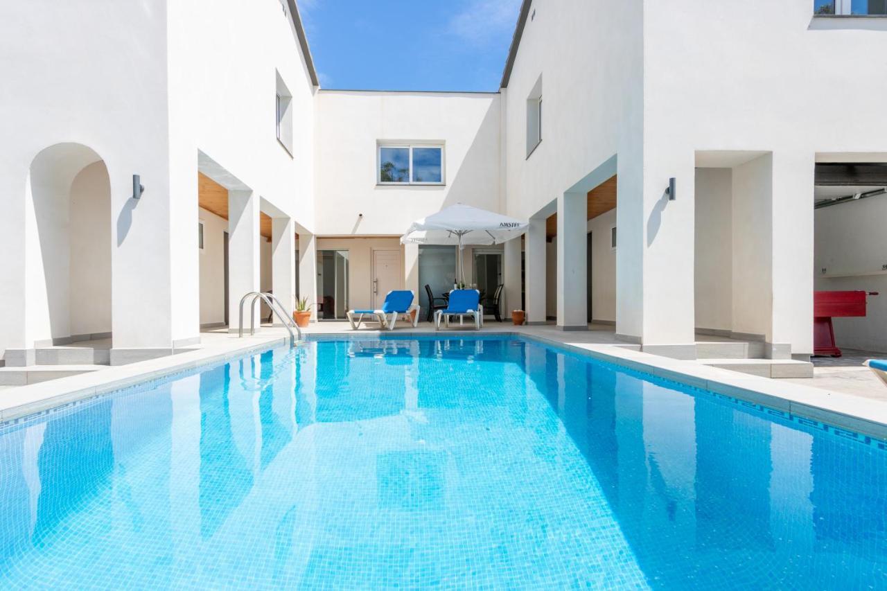 Goldhome - New House With Private Heated Pool, Parking, Wifi, Games Room Empuriabrava Dış mekan fotoğraf